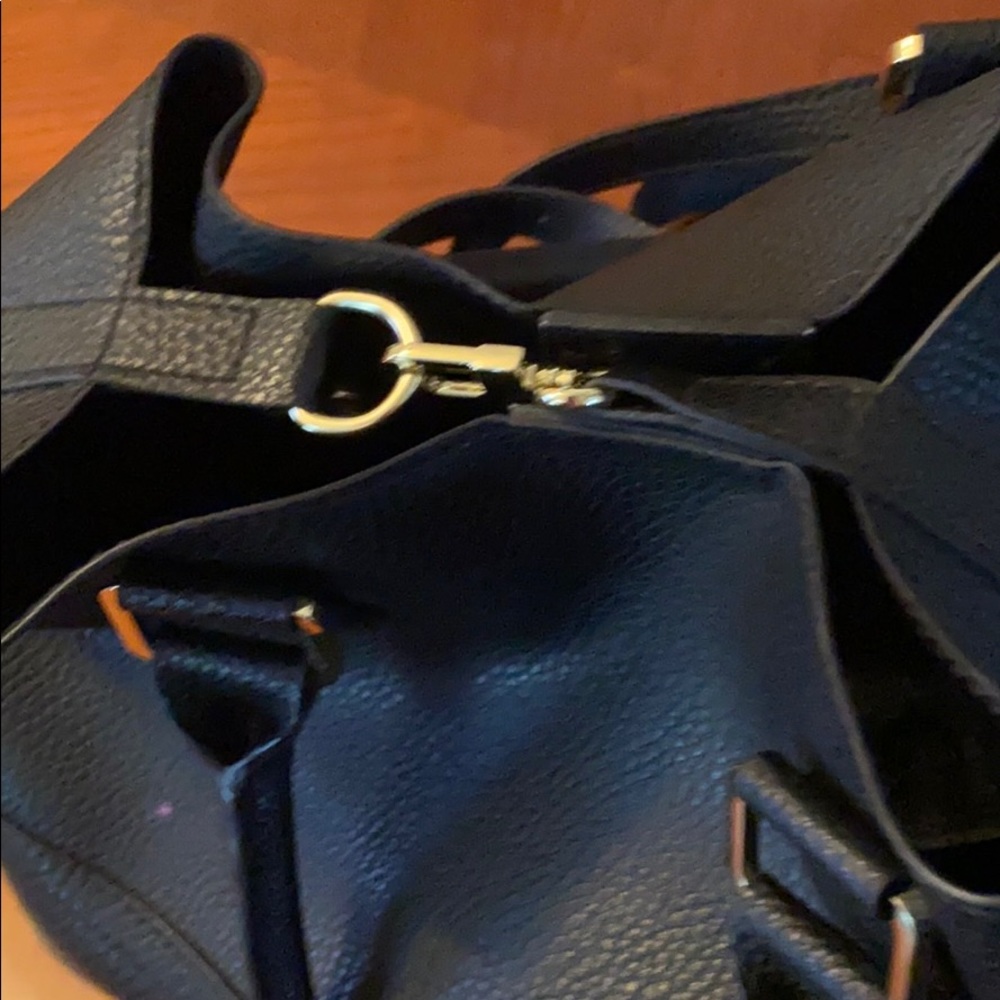 Purse - Picture 2 of 4